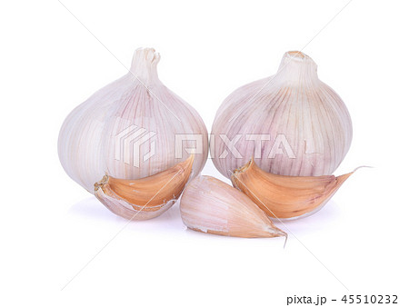 Garlic isolated on white backgroung Garlic isolated on white backgroung 45510232