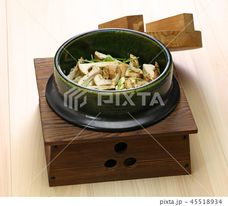 松茸ご飯 45518934