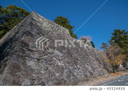 三重県　秋の松坂城　石垣 45524939