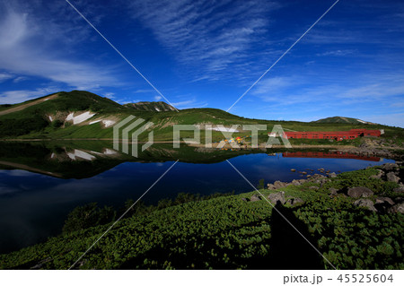 《北アルプス 白馬大池》 白馬大池と白馬大池山荘 45525604