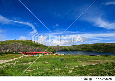 《北アルプス　白馬大池》 白馬大池と白馬大池山荘 45525626