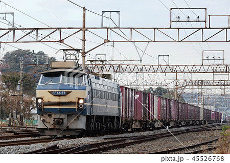 朝のEF66 45526768