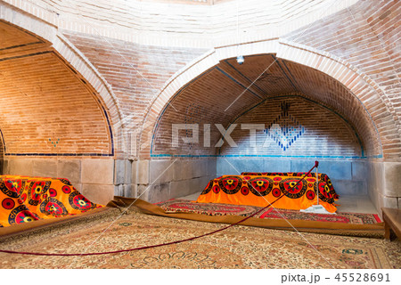 ビビハニム霊廟(Bibi-Khanym Mausoleum) ウズベキスタン・サマルカンド ビビハニム霊廟(Bibi-Khanym Mausoleum) ウズベキスタン・サマルカンド 45528691