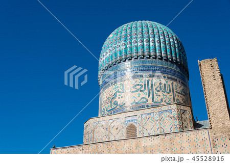 世界遺産ビビハニム・モスク(Bibi-Khanym Mosque) ウズベキスタン・サマルカンド 世界遺産ビビハニム・モスク(Bibi-Khanym Mosque) ウズベキスタン・サマルカンド 45528916