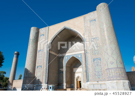 世界遺産ビビハニム・モスク(Bibi-Khanym Mosque) ウズベキスタン・サマルカンド 世界遺産ビビハニム・モスク(Bibi-Khanym Mosque) ウズベキスタン・サマルカンド 45528927