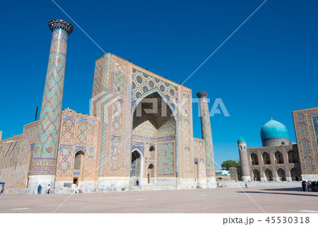 Ulugh Beg Madrasa 世界遺産レギスタン広場 ウズベキスタン サマルカンドの写真素材