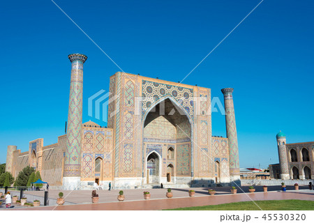 Ulugh Beg Madrasa 世界遺産レギスタン広場 ウズベキスタン サマルカンドの写真素材