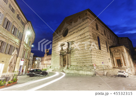 Cathedral of San Lorenzo in Perugia 45532315
