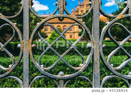 iron fence 45536914