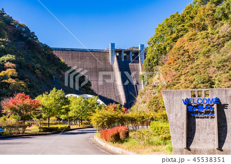 （神奈川県）宮ヶ瀬ダム　紅葉 45538351