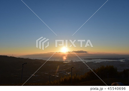 日の出〜Rising Sun  45540696