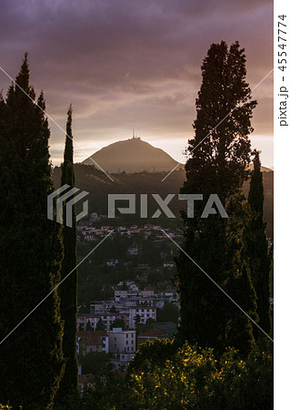 Puy-de-Dome volcano seen from Clermont-Ferrand 45547774