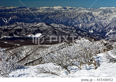 上州武尊山稜線から見る上越国境の山並み 45548952