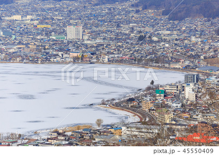 結氷した諏訪湖_御神渡り 45550409
