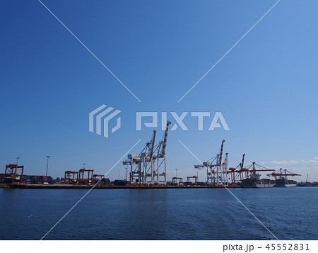 ガントリークレーン 45552831