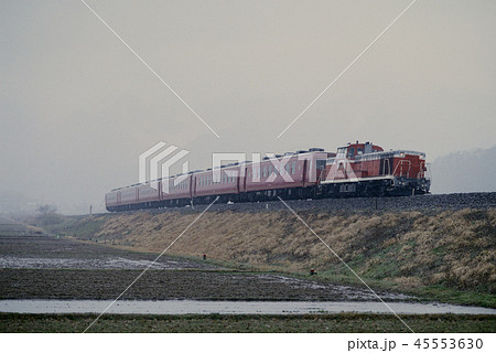 1994年　小浜線を走るDE101106お座敷客車旅路 45553630
