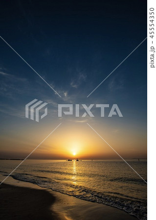 奈多海岸の夜明け 45554350