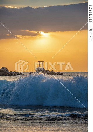 奈多海岸の夜明け 45554373