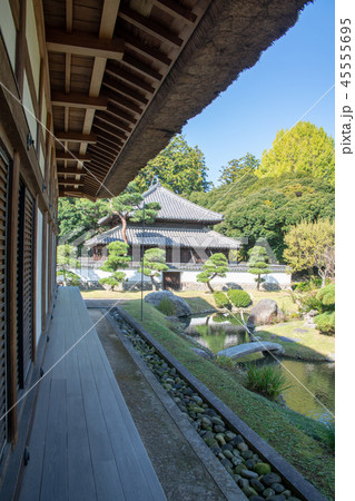 史跡 足利学校 書院より北庭園 孔子廟を望む 史跡 足利学校 書院より北庭園 孔子廟を望む 45555695