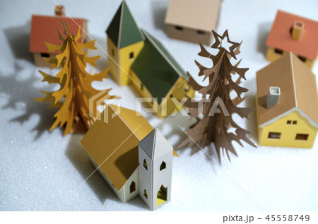 クリスマスのイメージ・ペーパークラフト 45558749