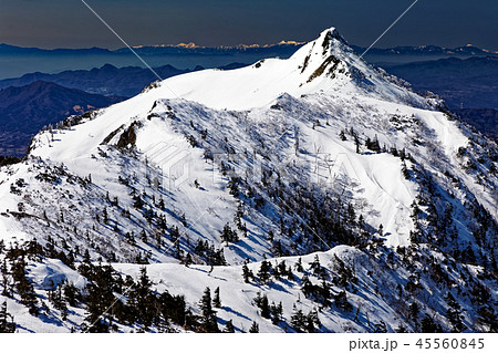 上州武尊山稜線から望む剣ヶ峰と富士山・浅間山 上州武尊山稜線から望む剣ヶ峰と富士山・浅間山 45560845