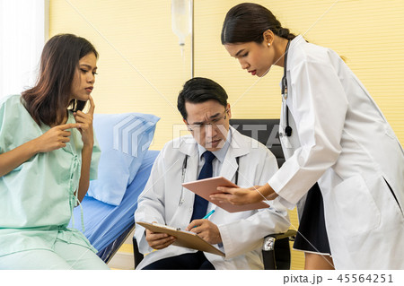 Patient worry about health situation 45564251