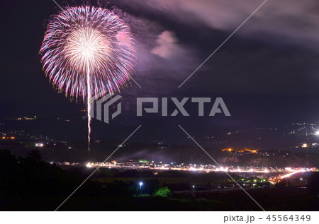 武田の里にらさき花火大会(甘利沢) 武田の里にらさき花火大会(甘利沢) 45564349
