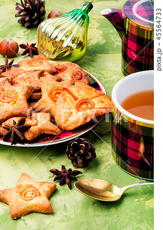 Christmas cookie on retro background Christmas cookie on retro background 45564733