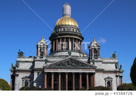 聖イサク大聖堂ファサード 45568726