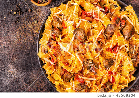 Pasta with chicken liver sauce. 45569304