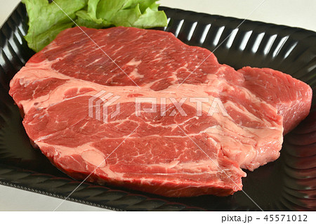 大きなステーキ肉 大きなステーキ肉 45571012