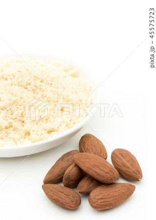 アーモンドパウダー: Almond Flour アーモンドパウダー: Almond Flour 45575723