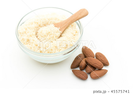 アーモンドパウダー: Almond Flour アーモンドパウダー: Almond Flour 45575741