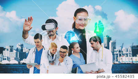 Medical and healthcare doctor people group. 45582435