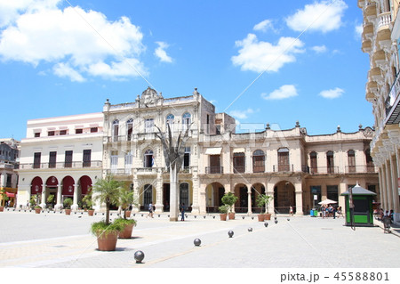 ビエホ広場 45588801