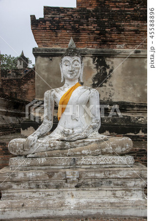 Ayutthaia 45588896