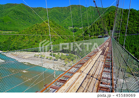 【谷瀬のつり橋】 奈良県吉野郡十津川村谷瀬 45589069