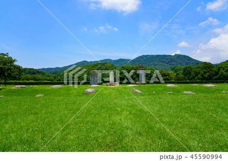 【大宰府政庁正殿跡】 福岡県太宰府市観世音寺 【大宰府政庁正殿跡】 福岡県太宰府市観世音寺 45590994
