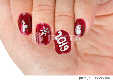 Finger nail with christmas pattern Finger nail with christmas pattern 45595400