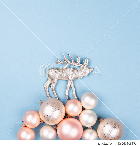 Reindeer and Christmas balls. 45596386
