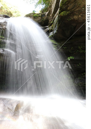 滝 45613601