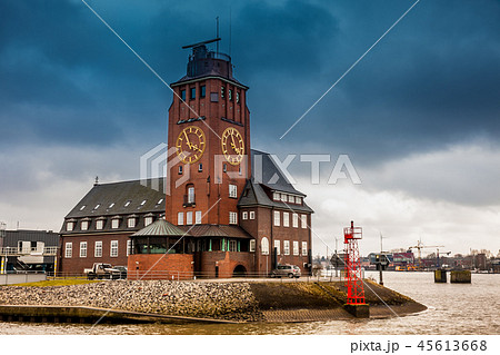 Navigator Tower at Finkenwerder 45613668