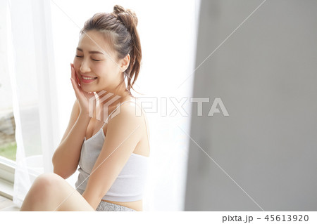 女性 ビューティーイメージ 女性 ビューティーイメージ 45613920