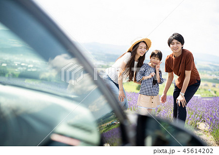 花畑と家族 45614202