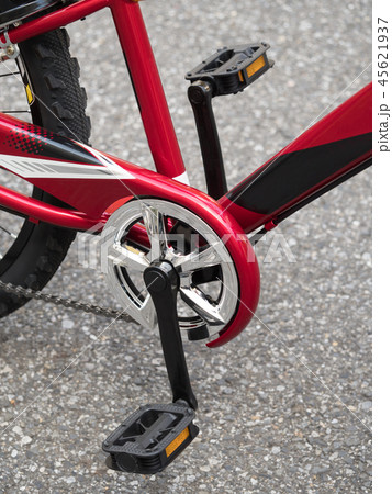 子供用自転車　ペダルとギアクランク 45621937