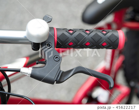 子供用自転車　ハンドルとブレーキレバー 45622217