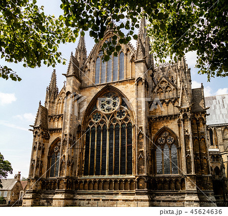 The rear facade of Lincoln Cathedral 45624636