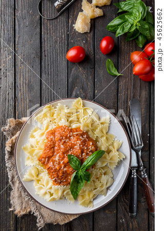 Farfalle pasta with tomato sauce Farfalle pasta with tomato sauce 45625662