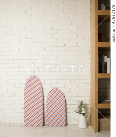 壁 アイロン 生活用品 45632178