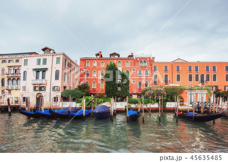 Venice Grand canal with gondolas and Rialto Bridge, Italy in summer bright day 45635485
